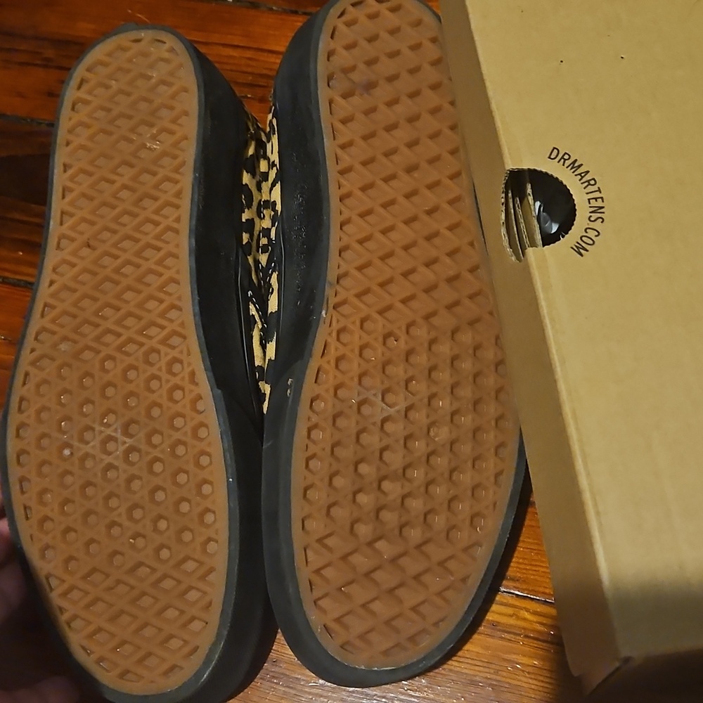 Vans Platform Leopard Print Slip-On Sneakers in Tan and Black - Picture 5 of 6